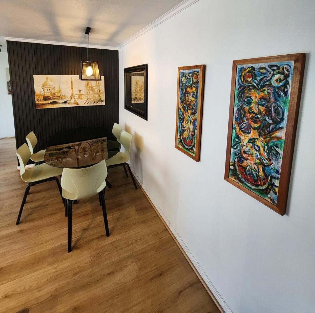 Lovely With Jacuzzi Apartment *